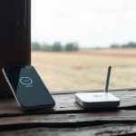 Co to jest internet mobilny? Zrozumienie technologii i korzyści